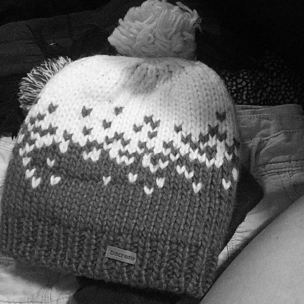 Discrete Hat